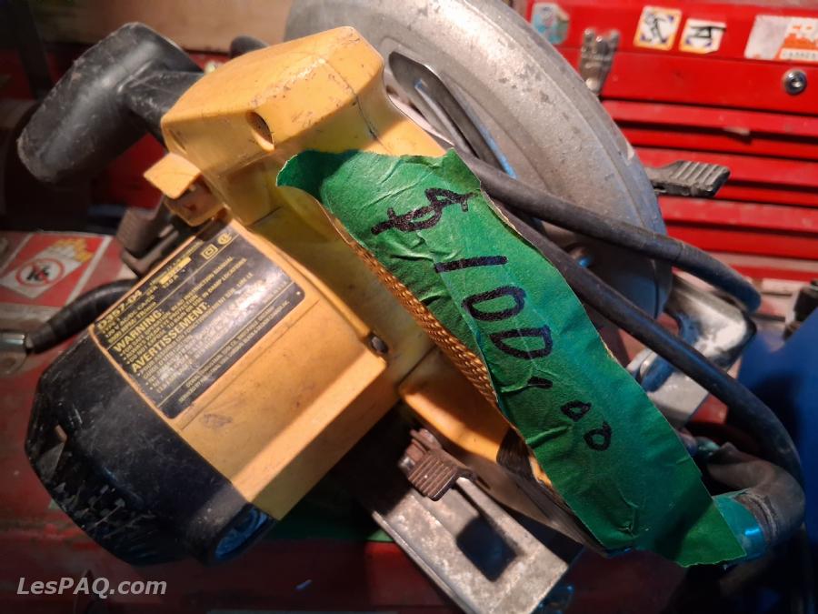 Articles ménagers, Outils